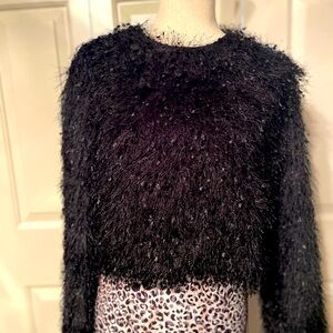 Saintart black fuzzy top